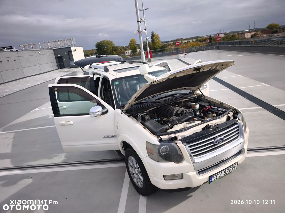 Ford Explorer - 3