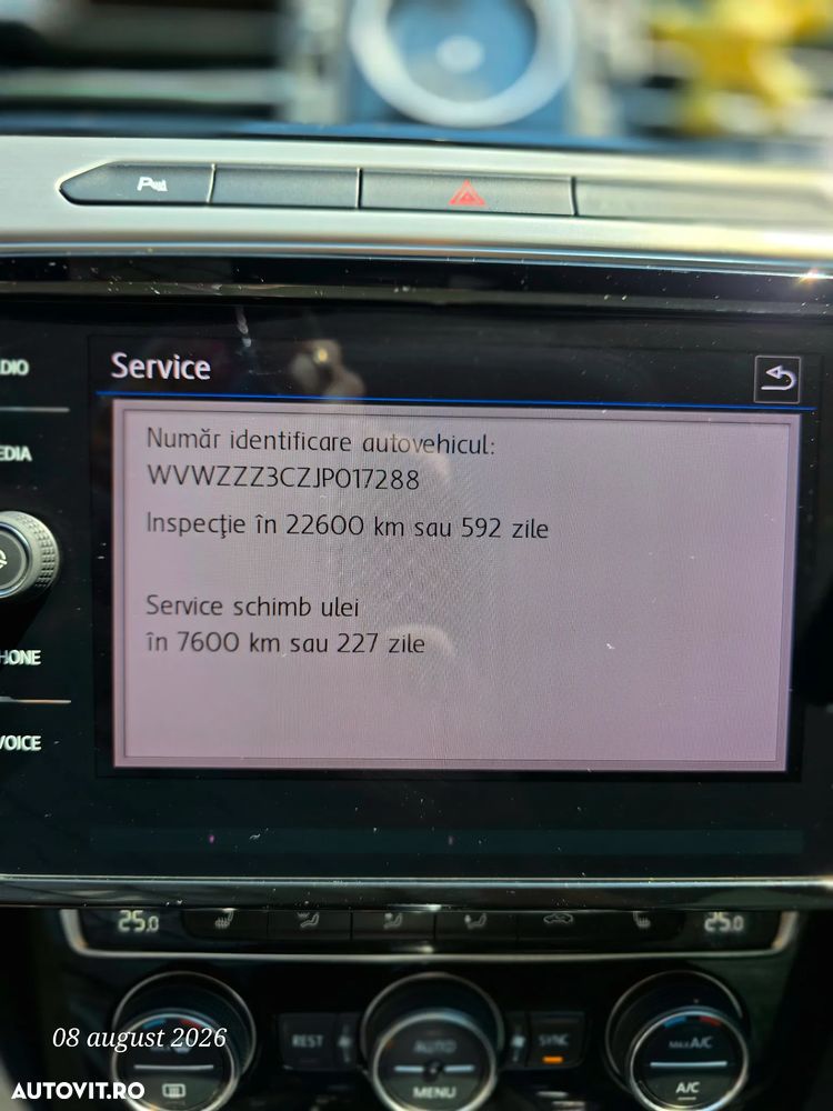 Volkswagen Passat 2.0 TDI DSG Highline - 6