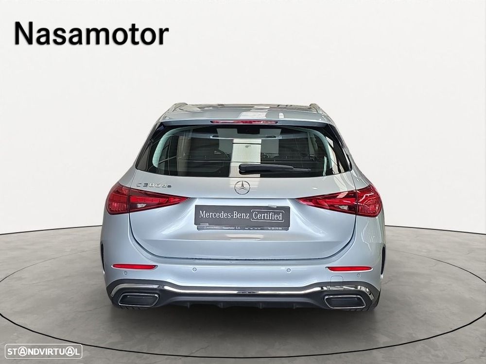 Mercedes-Benz C 300 de AMG Line - 3