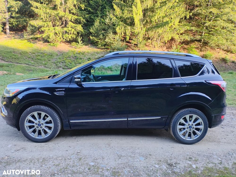 Ford Kuga 2.0 TDCi 4WD Powershift Vignale - 3