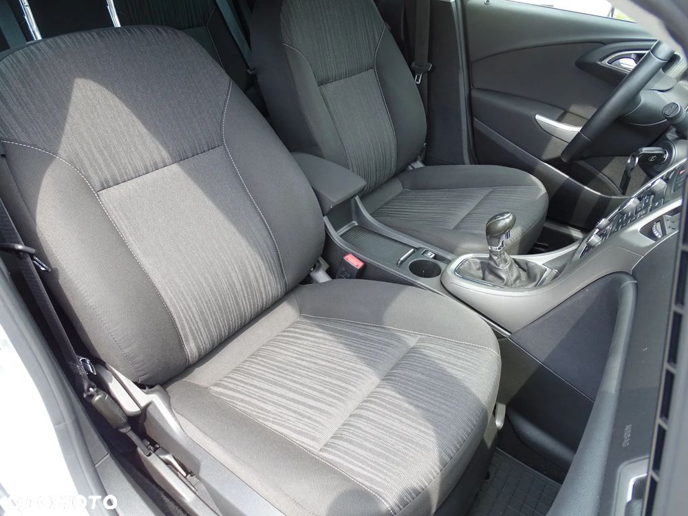 Opel Astra 1.4 Turbo Style - 17