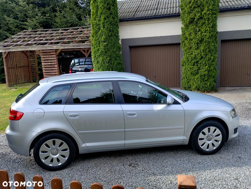 Audi A3 Sportback - 10