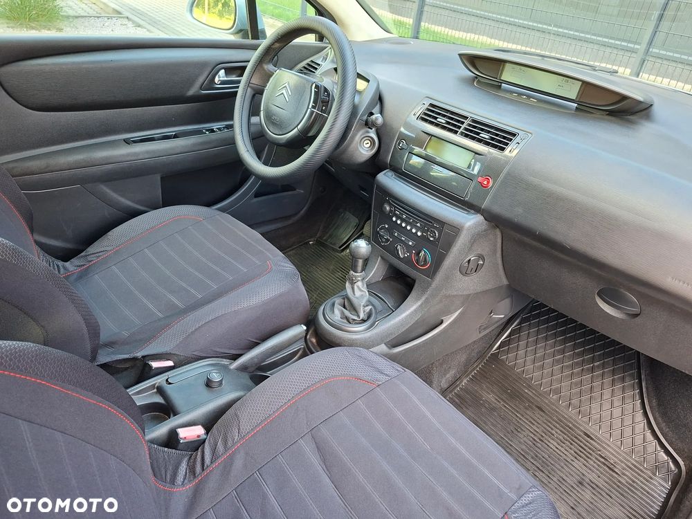 Citroën C4 - 12