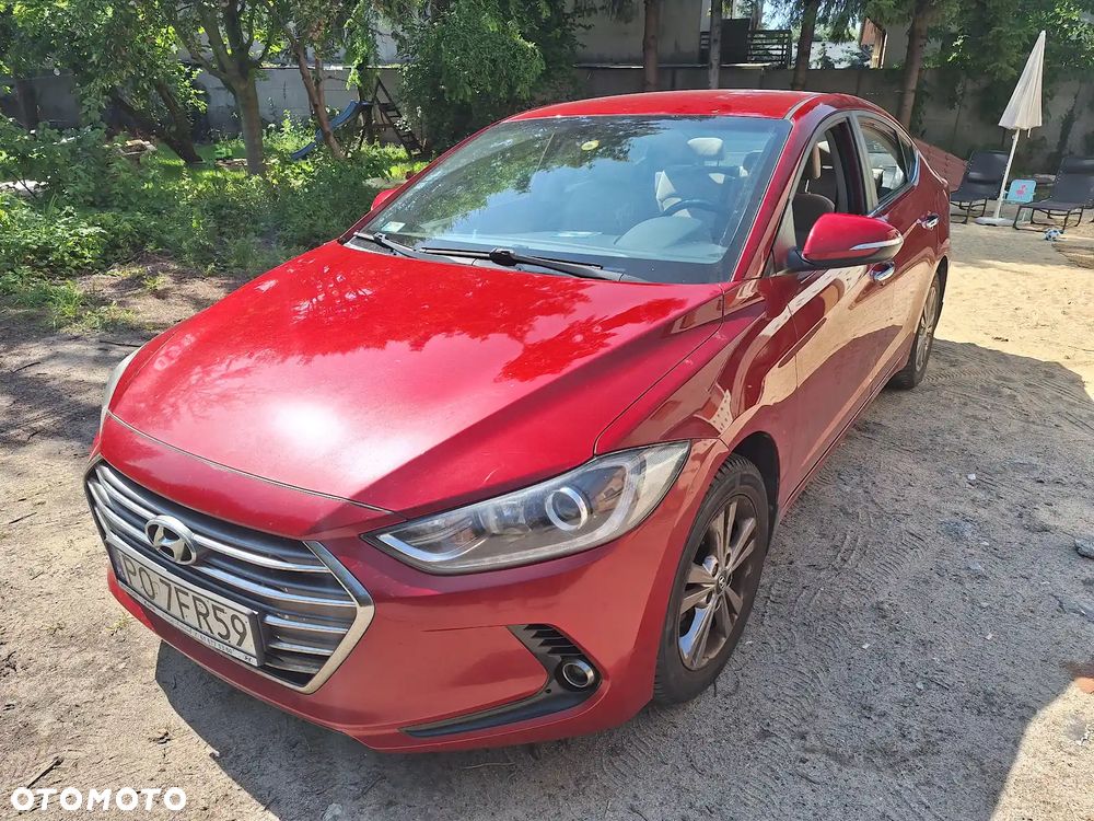 Hyundai Elantra 1.6 Style - 1