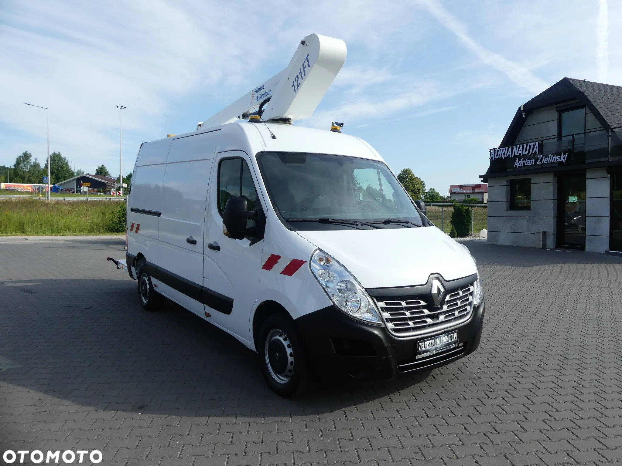 Renault MASTER / PODNOŚNIK KOSZOWY / ZWYŻKA 12M / - 15