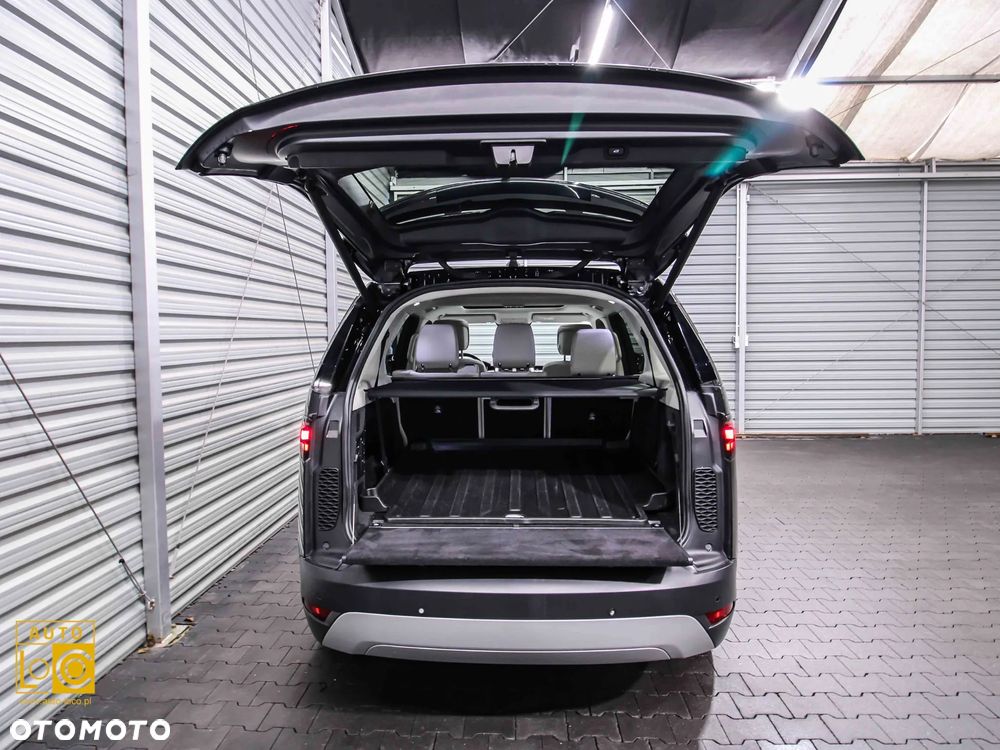 Land Rover Discovery ver-v-3-0-d250-mhev-r--dynamic-hse - 14