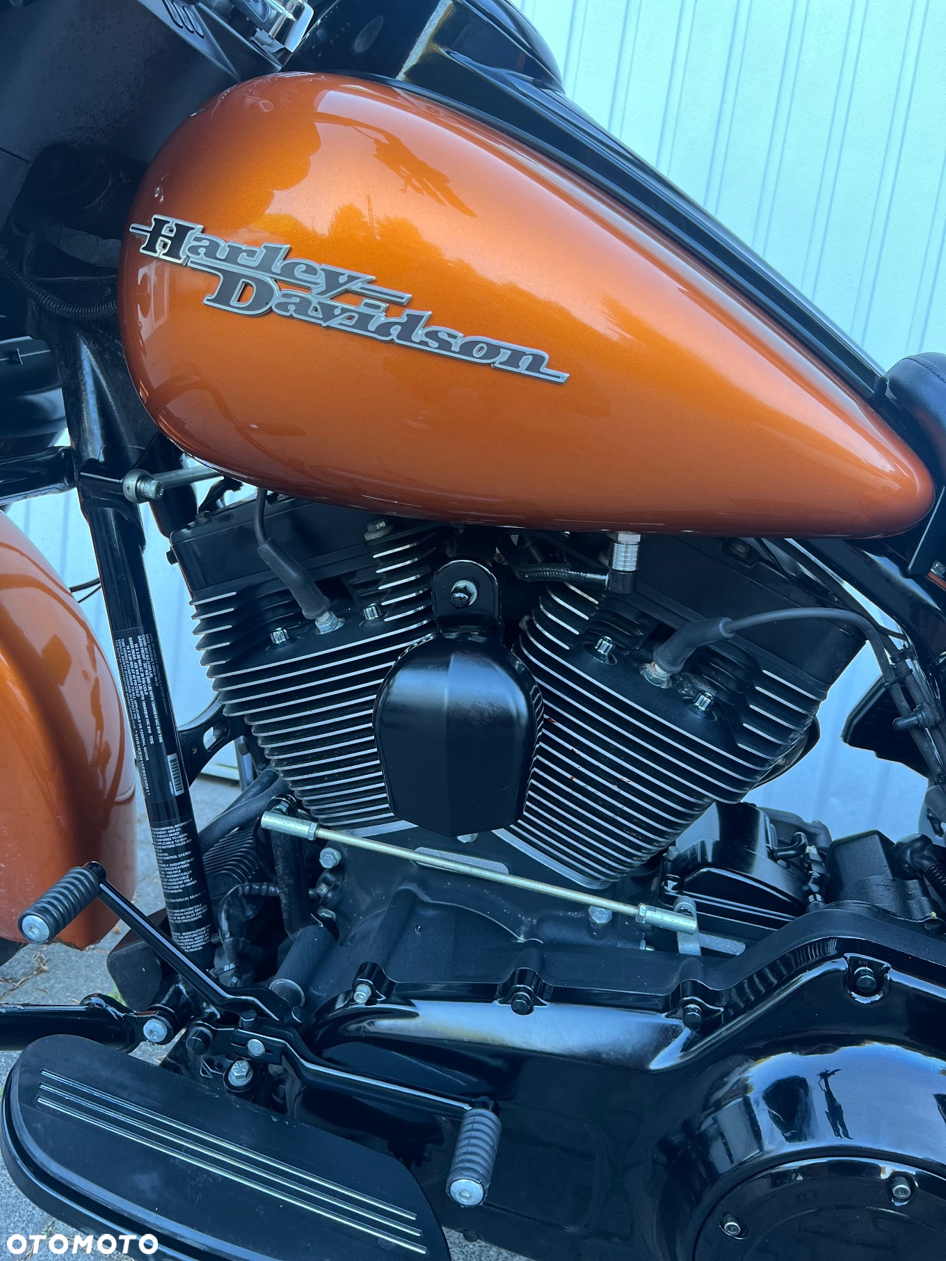 Harley-Davidson Touring Street Glide - 16