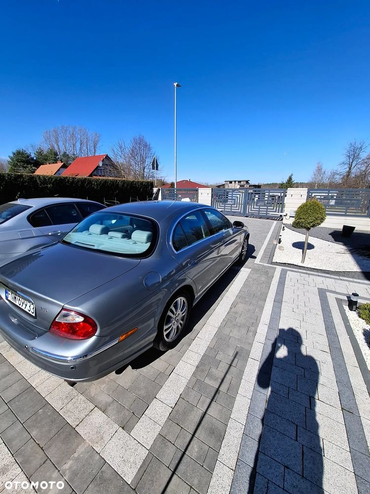 Jaguar S-Type 4.2 V8 - 9