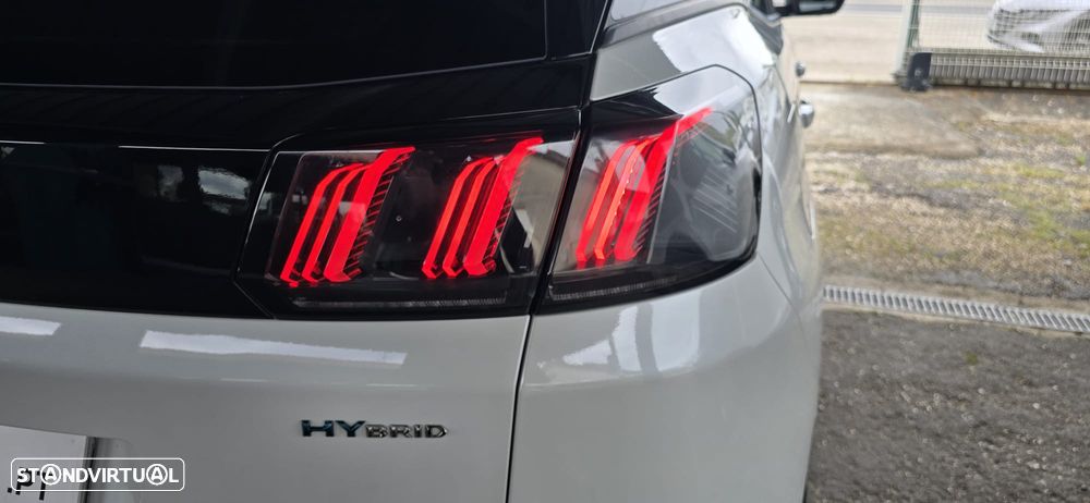 Peugeot 3008 1.6 Hybrid Allure e-EAT8 - 38