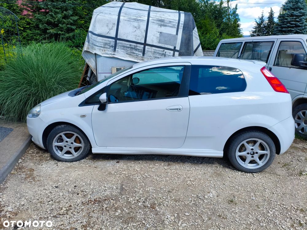 Fiat Grande Punto 1.3 Multijet 16V Dynamic - 1