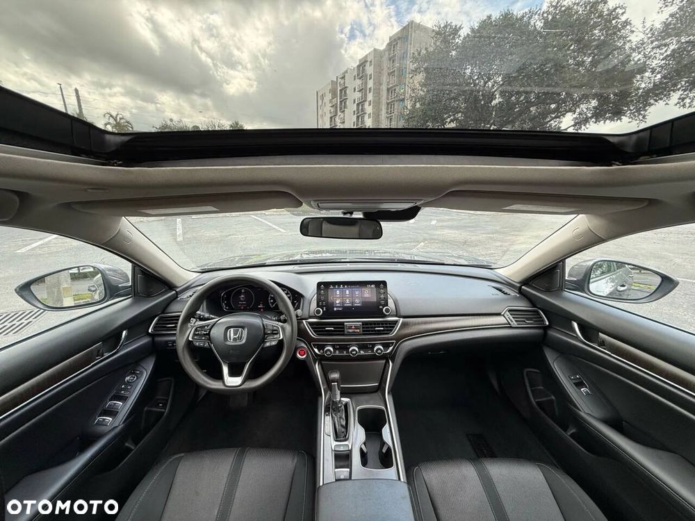 Honda Accord - 10