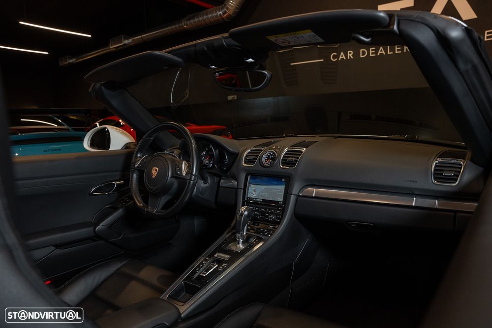 Porsche Boxster 2.7 PDK - 17