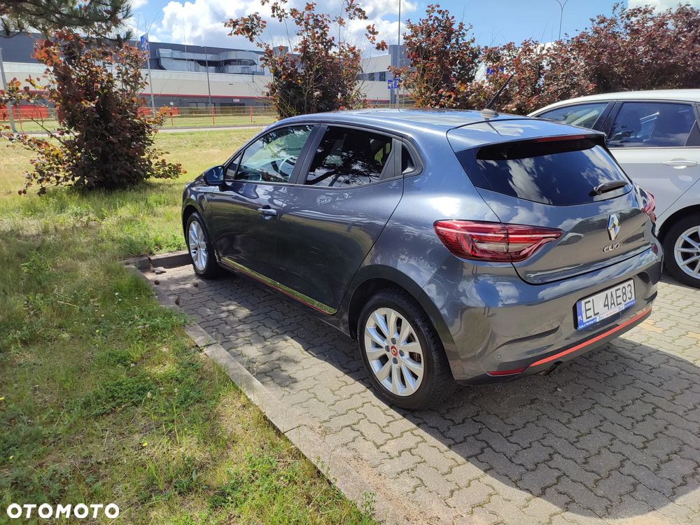 Renault Clio - 13