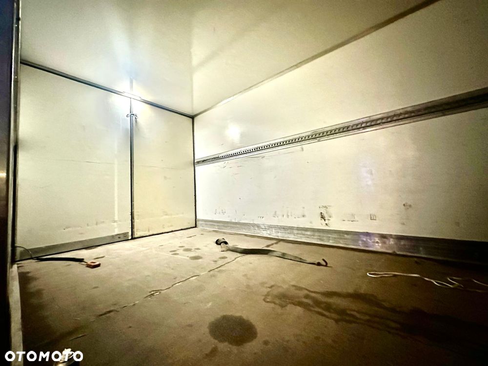 Mercedes-Benz SPRINTER - 6