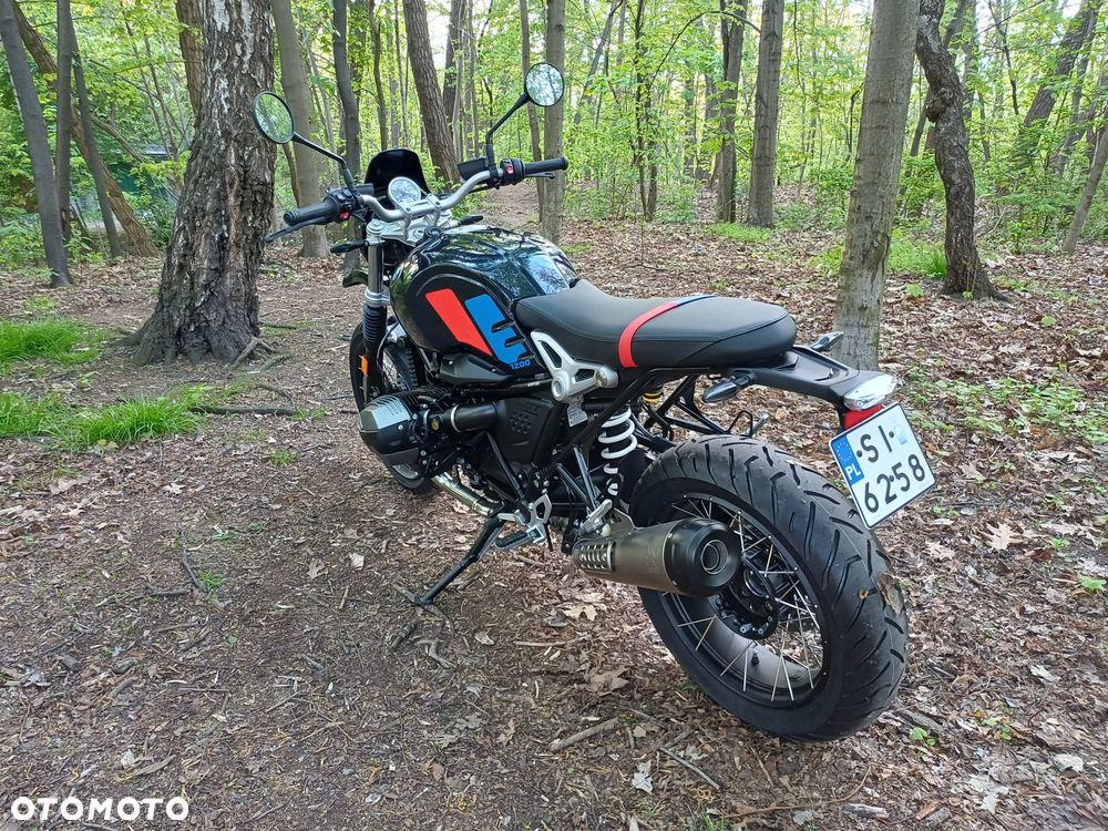 BMW R - 6