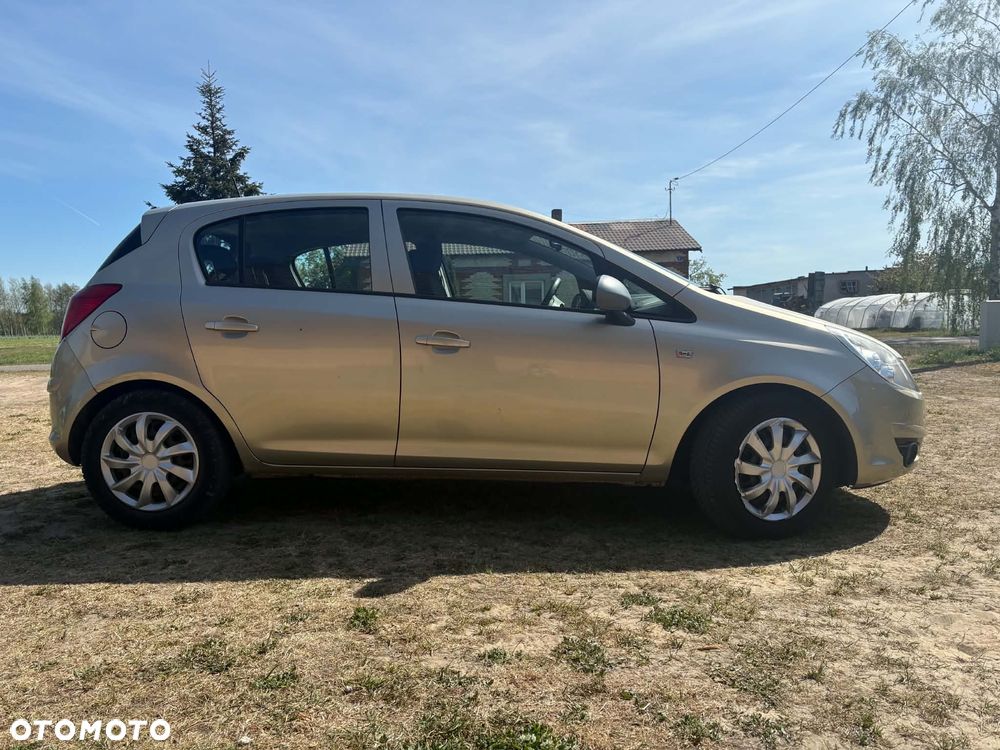 Opel Corsa 1.4 16V Enjoy - 2