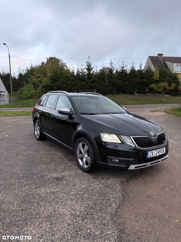 Skoda Octavia 2.0 TDI 4x4 DSG Scout - 3