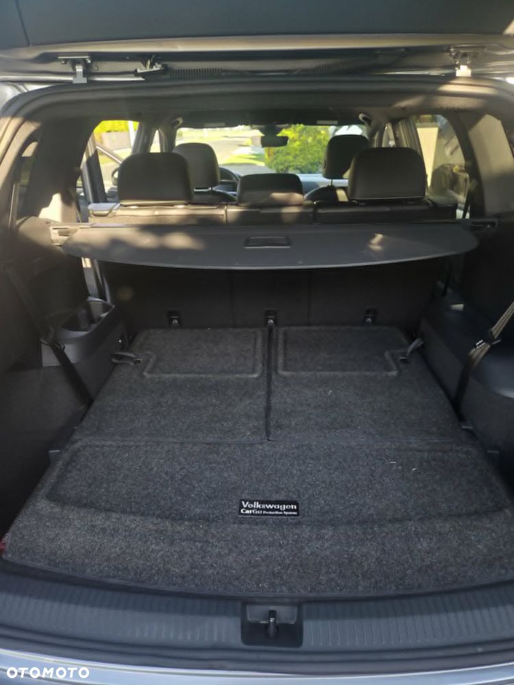 Volkswagen Tiguan - 31