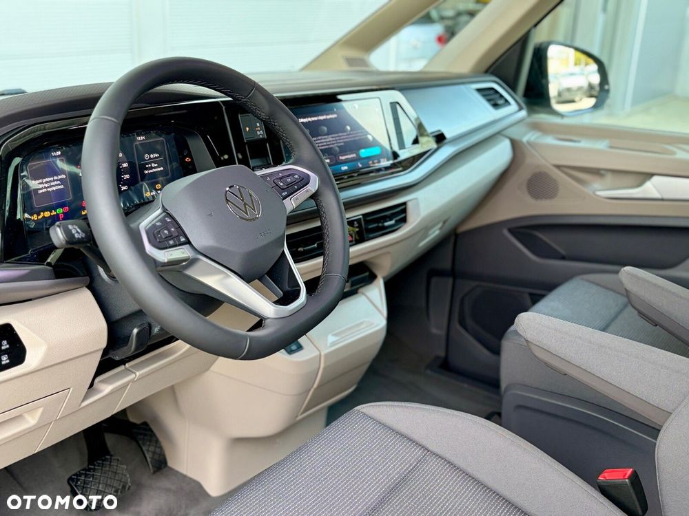 Volkswagen Multivan - 26