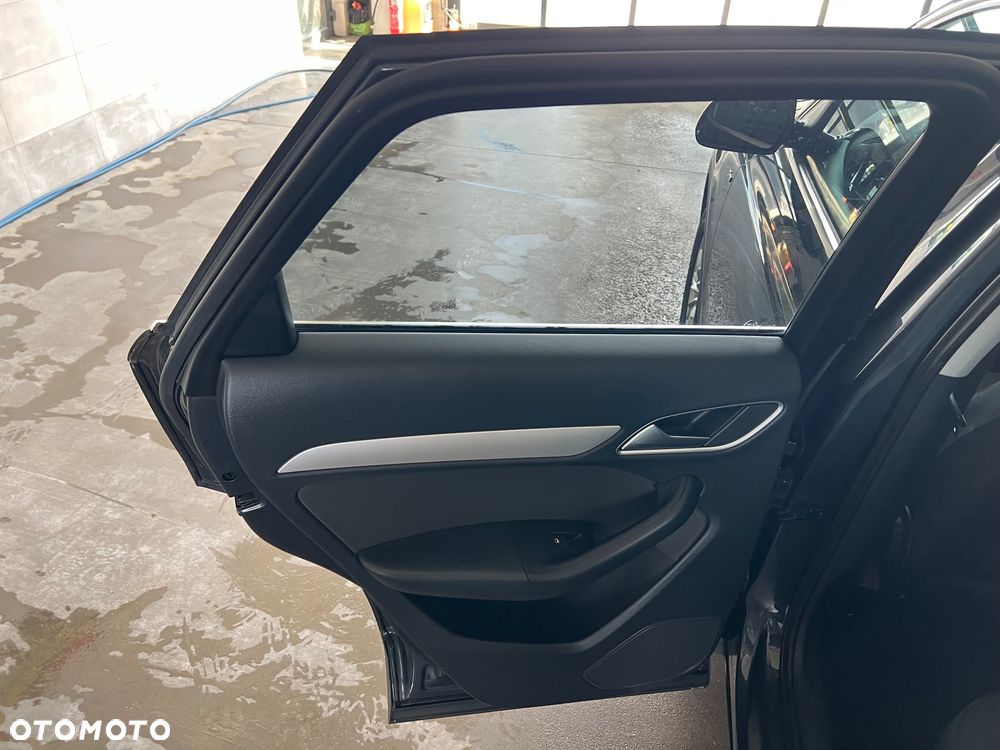 Audi Q3 - 16