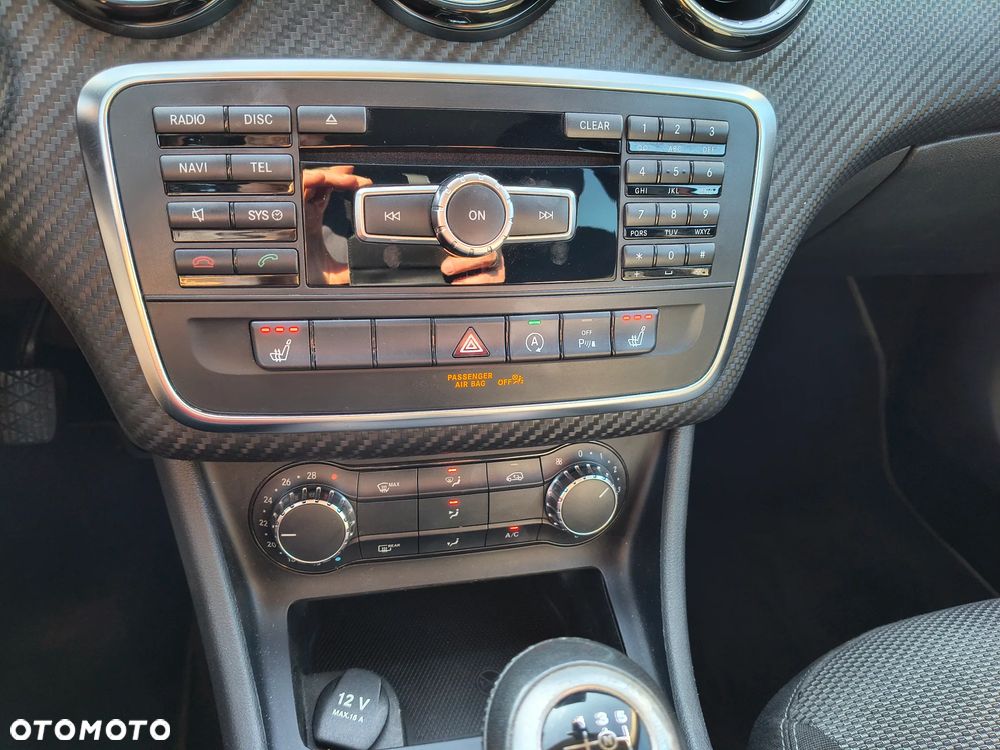 Mercedes-Benz GLA - 18