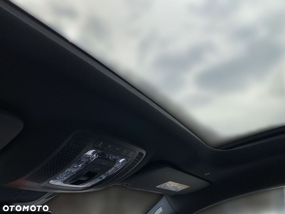 Mercedes-Benz GLE - 24