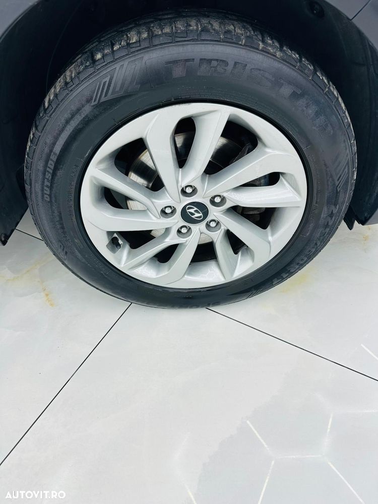 Hyundai Tucson blue 1.7 CRDi 2WD Passion Plus - 9