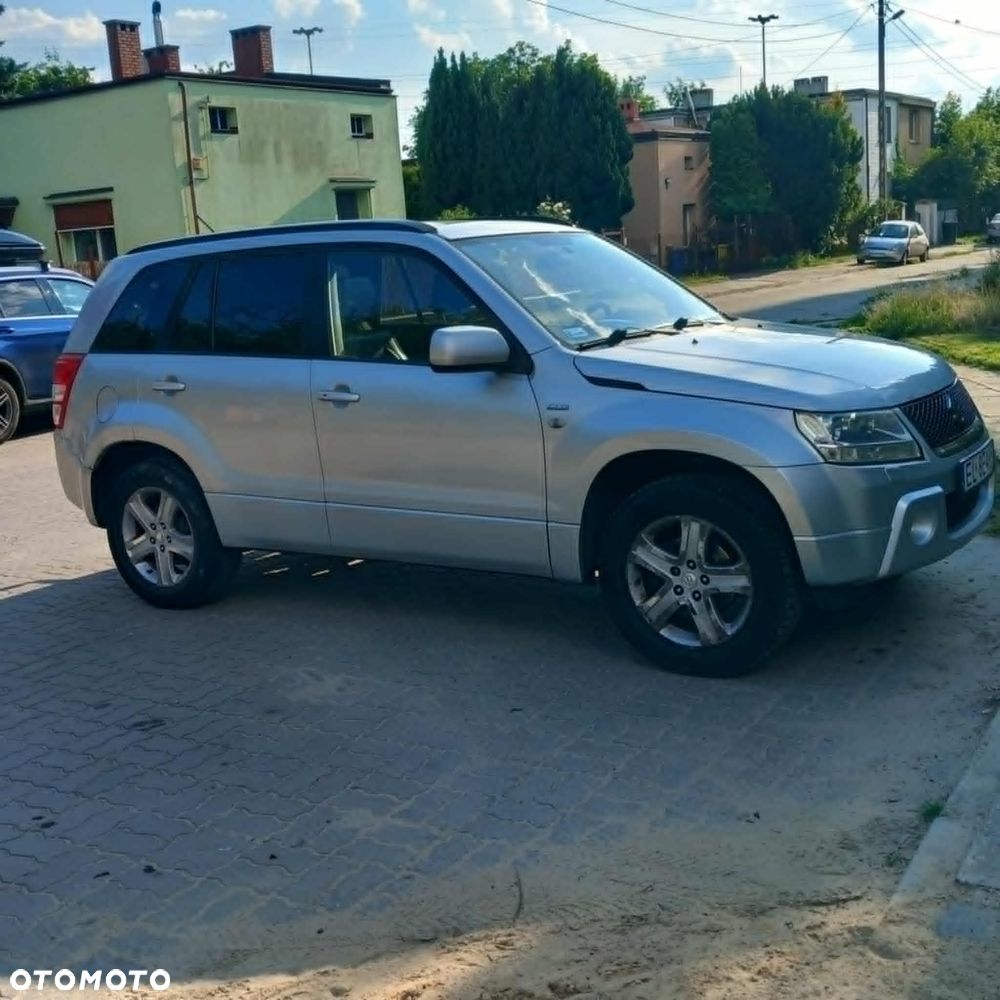 Suzuki Grand Vitara 1.9 DDiS - 8