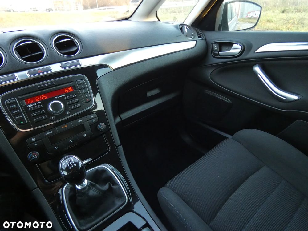 Ford S-Max 2.0 TDCi Titanium - 19