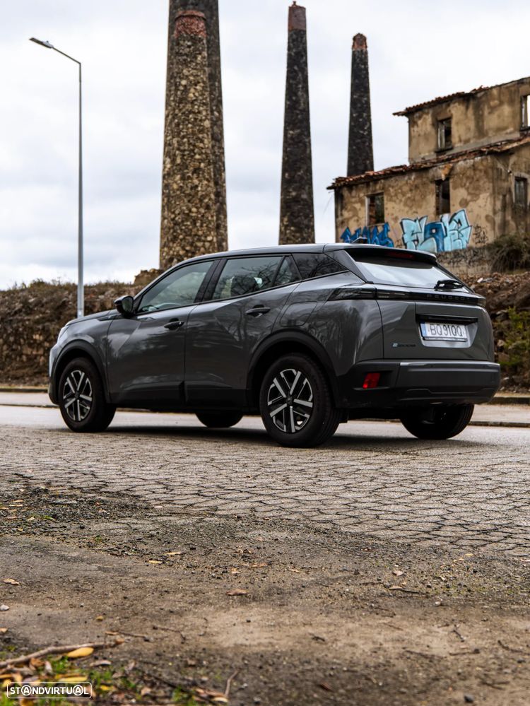 Peugeot e-2008 54 kWh Active - 4