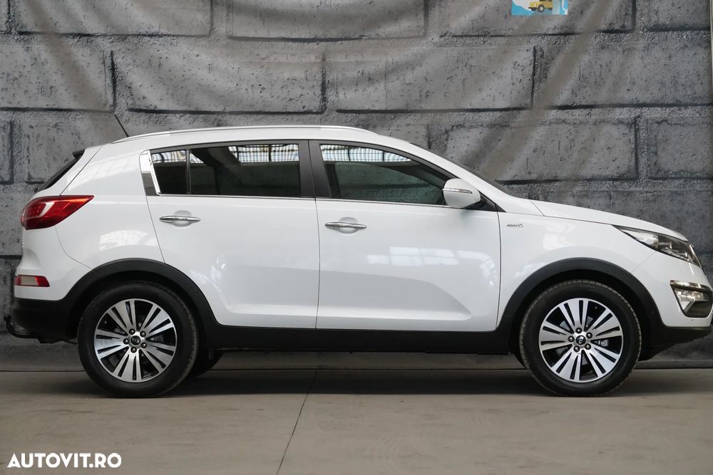 Kia Sportage 2.0 CRDI AWD Aut. Spirit - 3