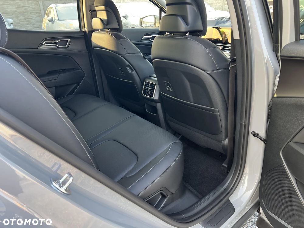 Kia Sportage 1.6 T-GDI HEV Business Line 2WD - 20