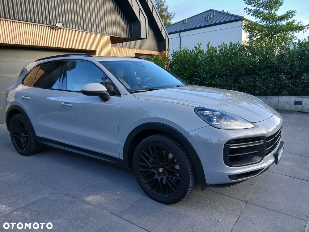 Porsche Cayenne - 5