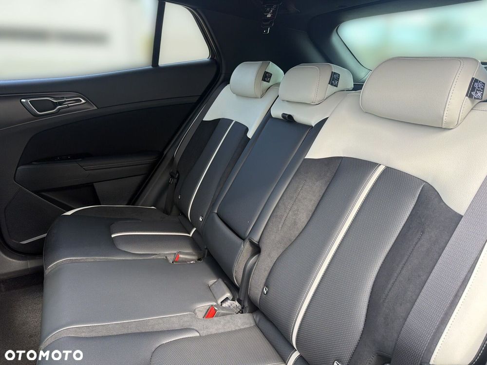 Kia Sportage - 16