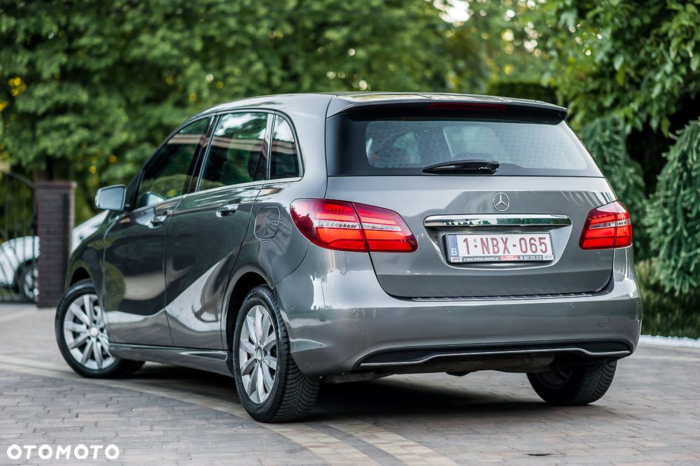 Mercedes-Benz Klasa B 180 7G-DCT Style - 5