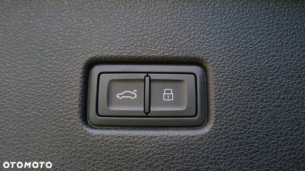 Audi Q5 Sportback - 13