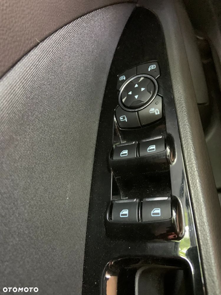 Ford Mondeo 2.0 EcoBlue Executive - 17