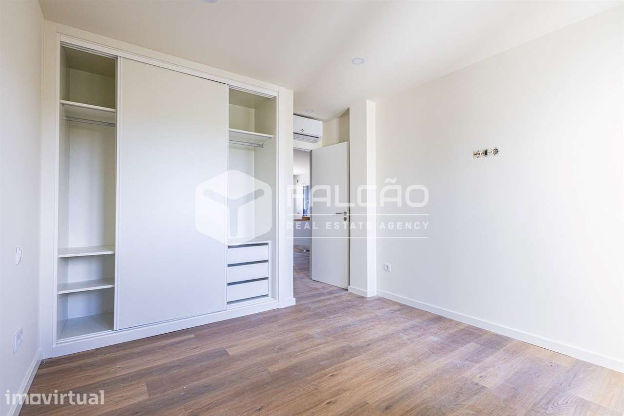 Apartamento T3 Venda em Santarém (Marvila), Santa Iria da Ribeira de S - Grande imagem: 4/49