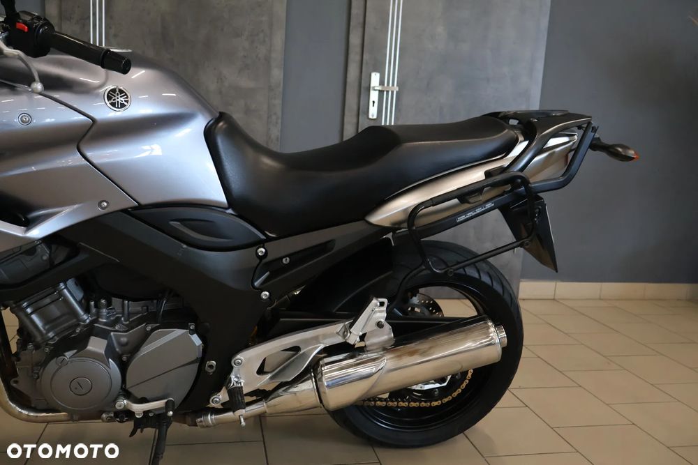 Yamaha TDM - 16
