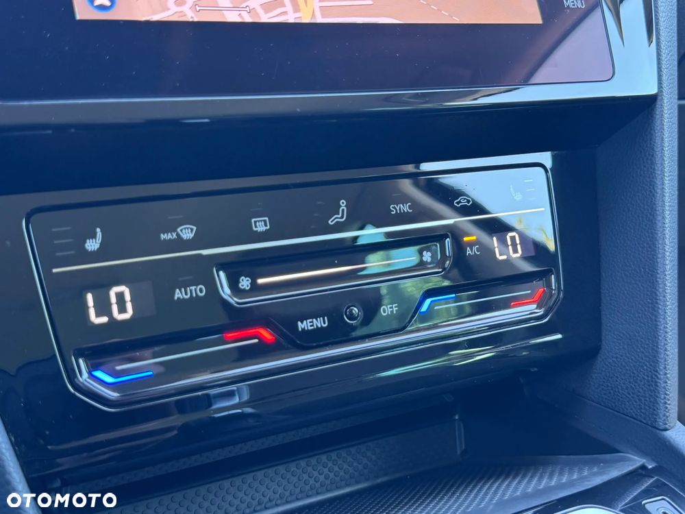 Volkswagen Passat 2.0 TSI Elegance DSG - 15