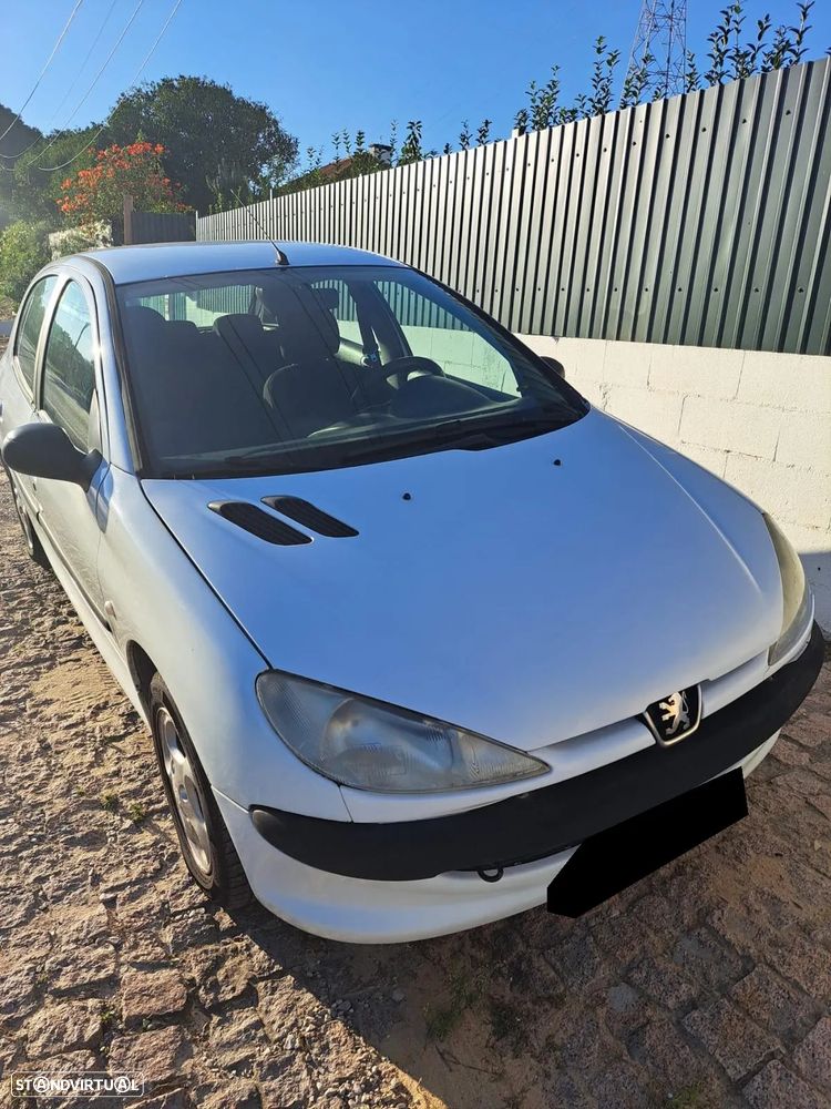 Peugeot 206