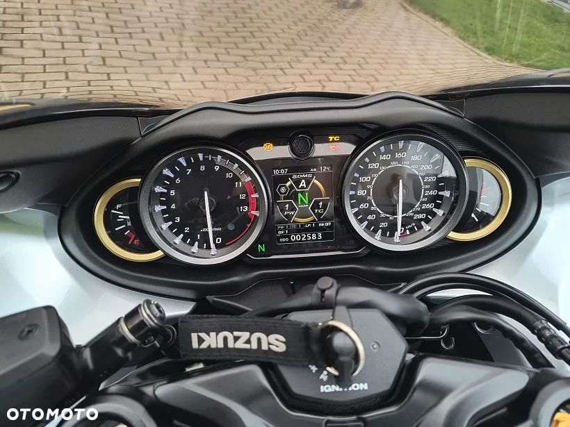 Suzuki Hayabusa - 3