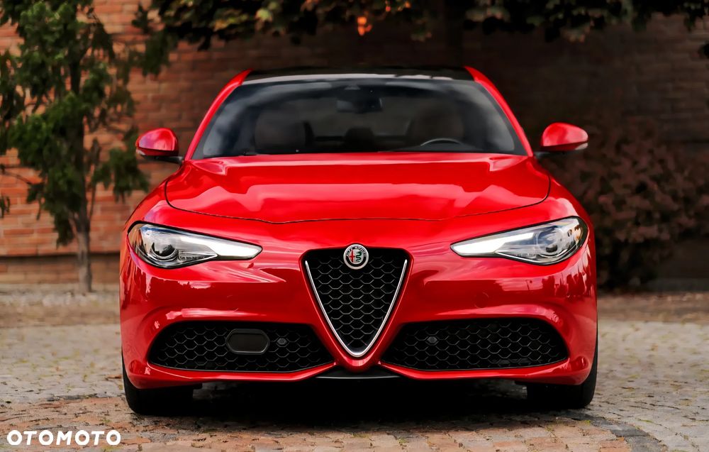 Alfa Romeo Giulia 2.0 Turbo TI Q4 - 4