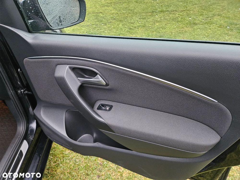 Volkswagen Polo 1.0 TSI Blue Motion Technology Lounge - 22