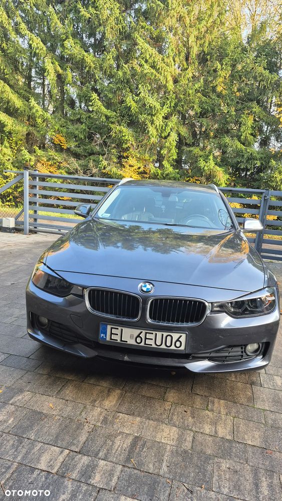 BMW Seria 3 318d - 1