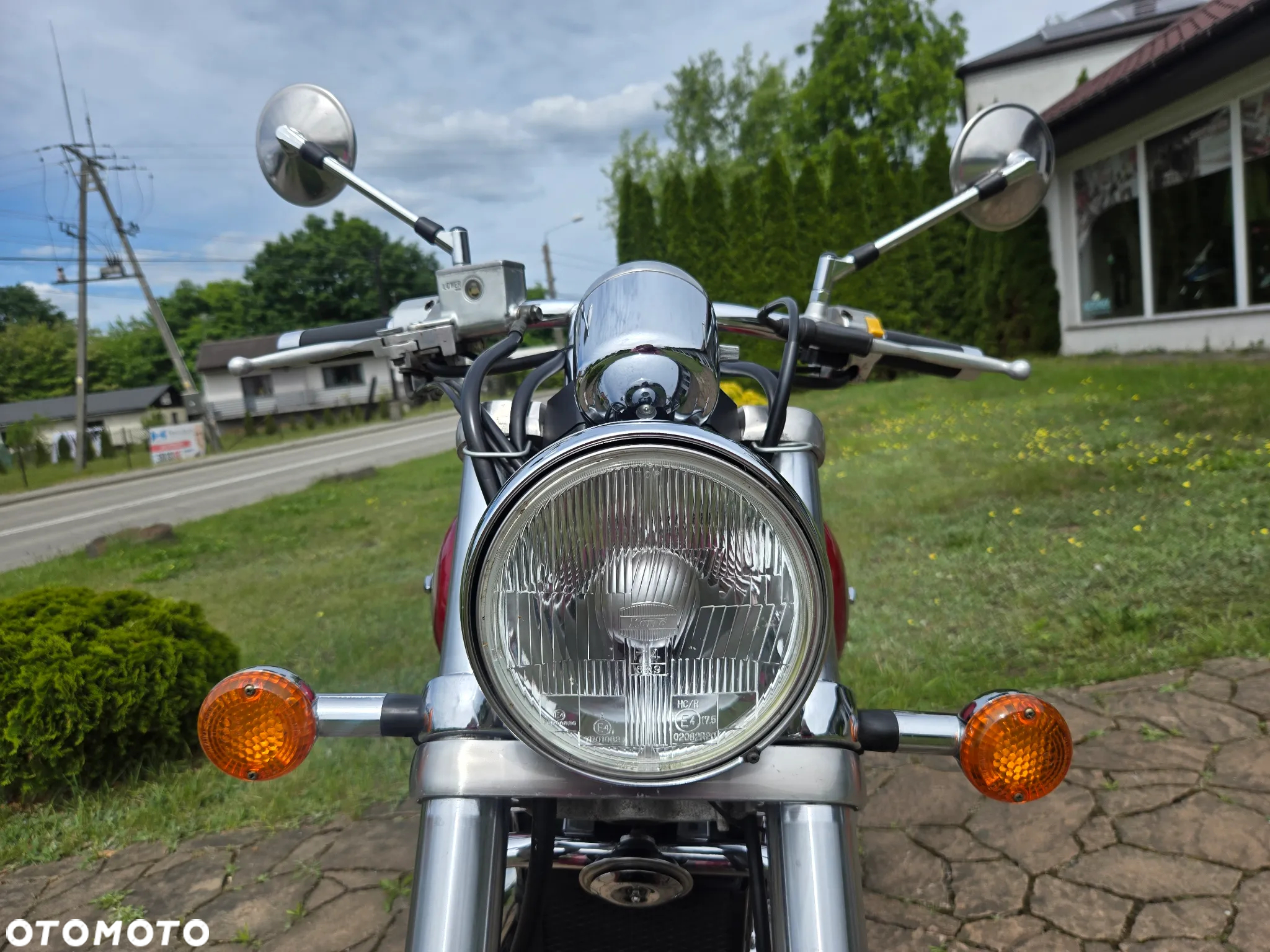 Suzuki VZ - 22