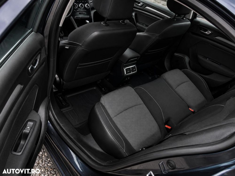 Renault Megane - 12