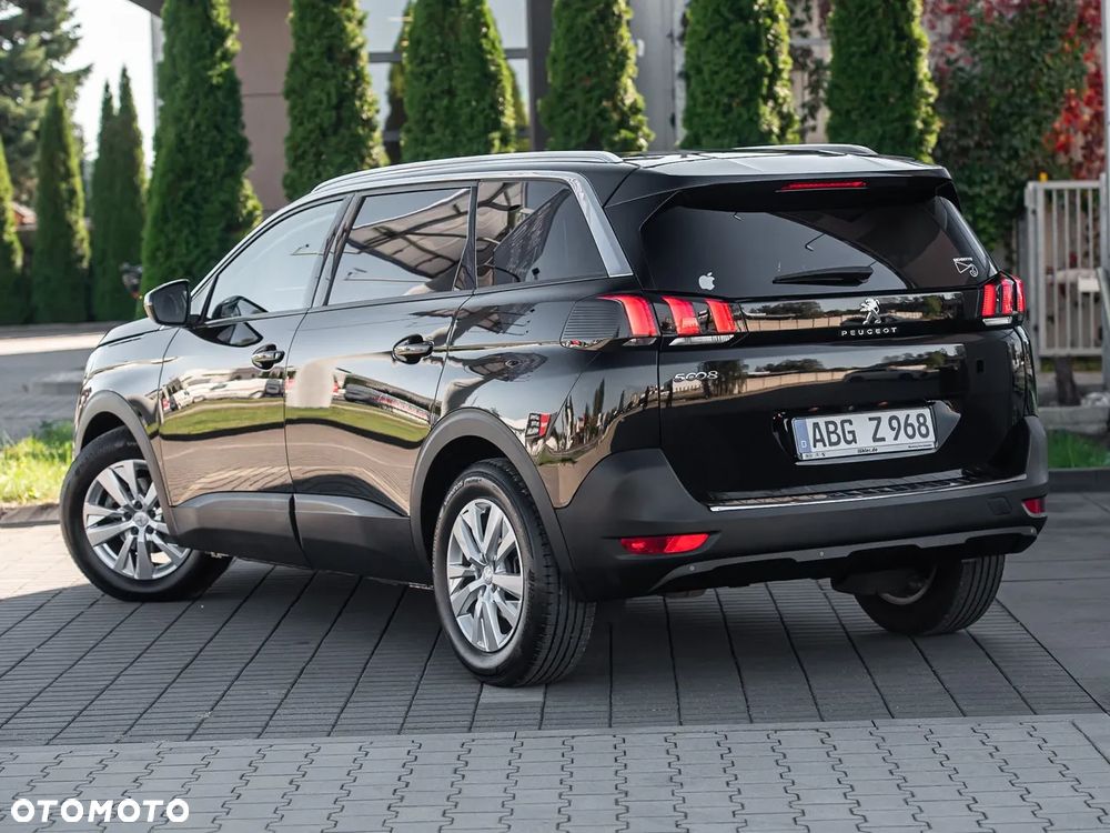 Peugeot 5008 - 9
