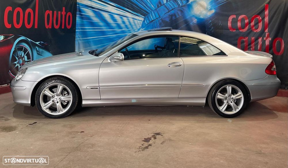Mercedes-Benz CLK 220 CDi Avantgarde Aut. - 3
