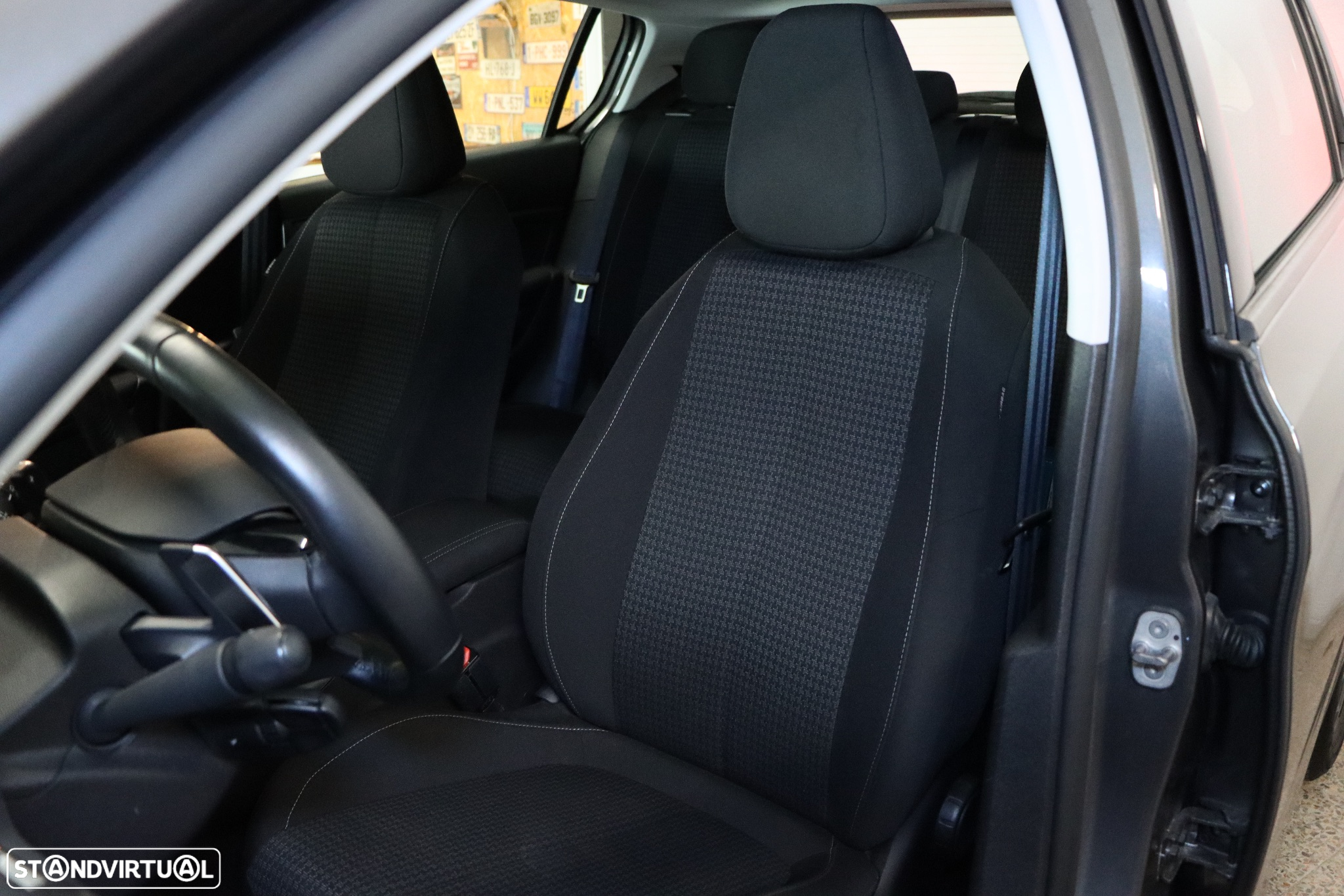Peugeot 308 PureTech 130 GPF EAT8 Stop & Start Allure - 19